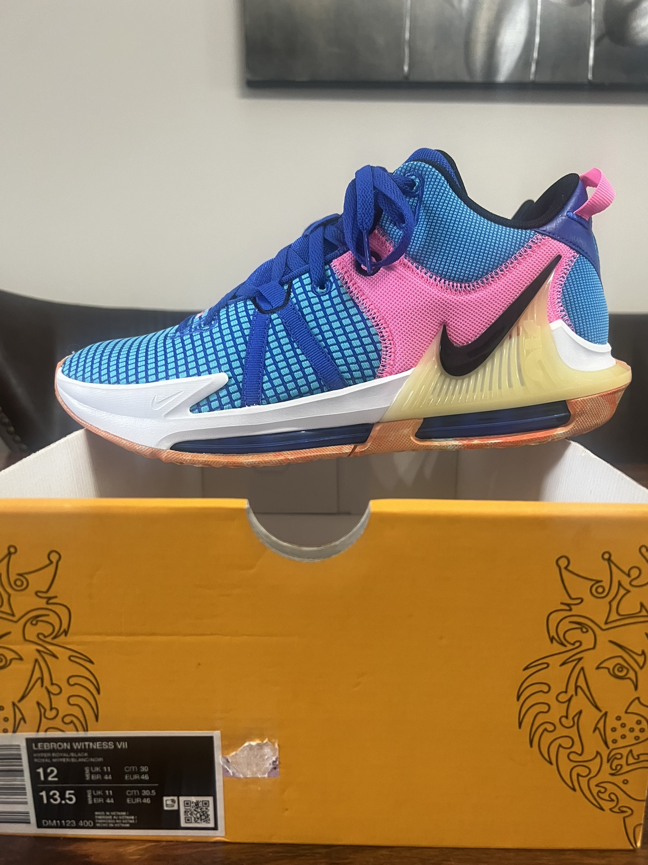 LEBRON SHOES - photo 4