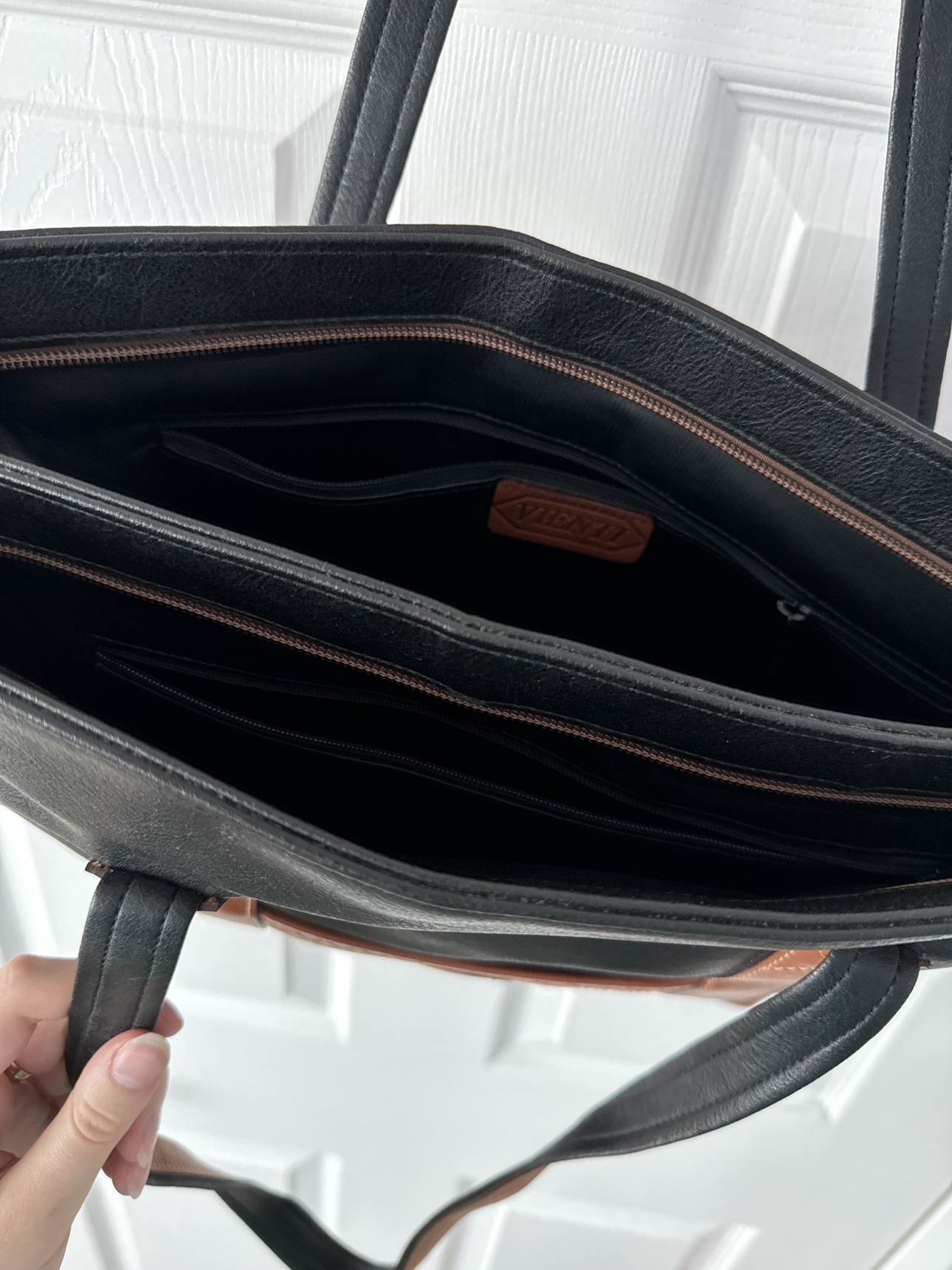 VIENTI leather tote bag image indicator(4)