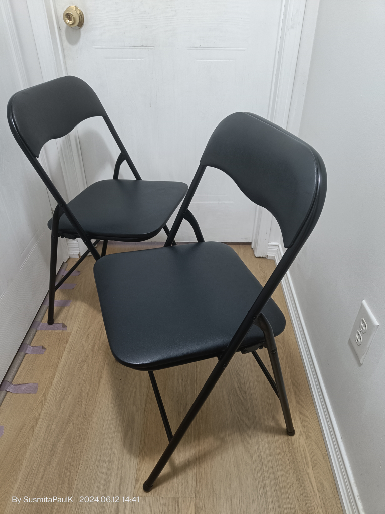 foldable home chairs set of 2 in perfect condition thumbnail