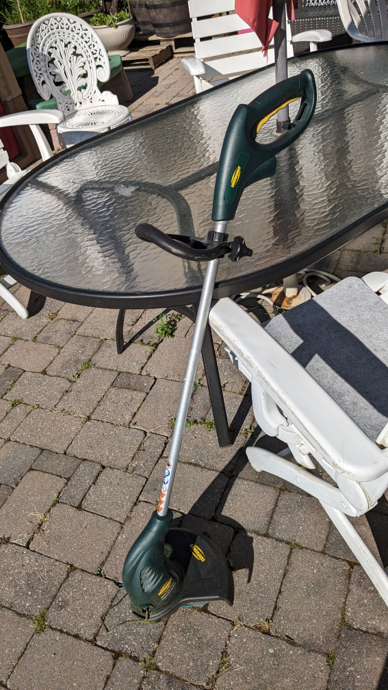 Electric String Trimmer thumbnail