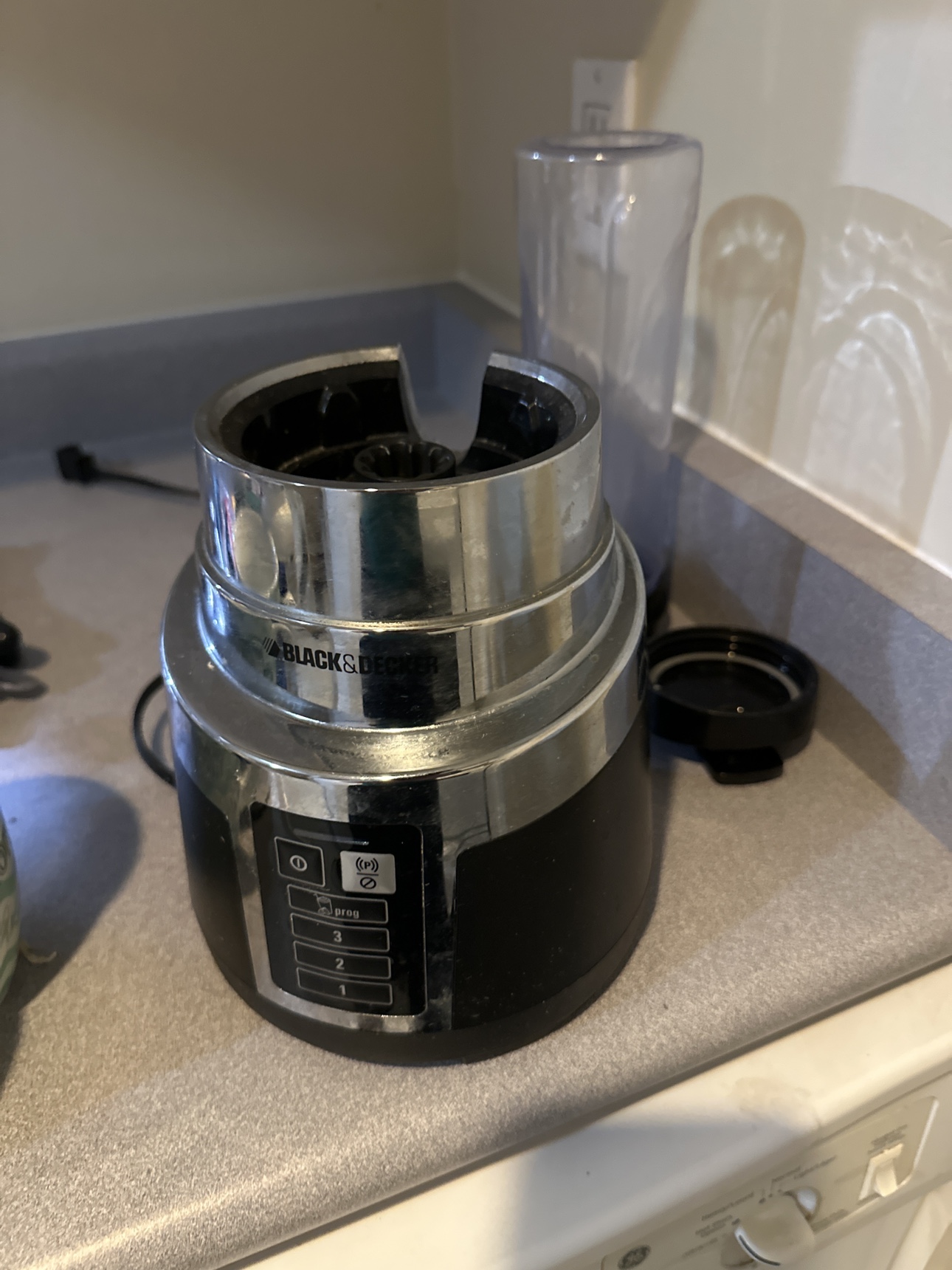 Black and decker juicer/blender 🧡 - photo 2