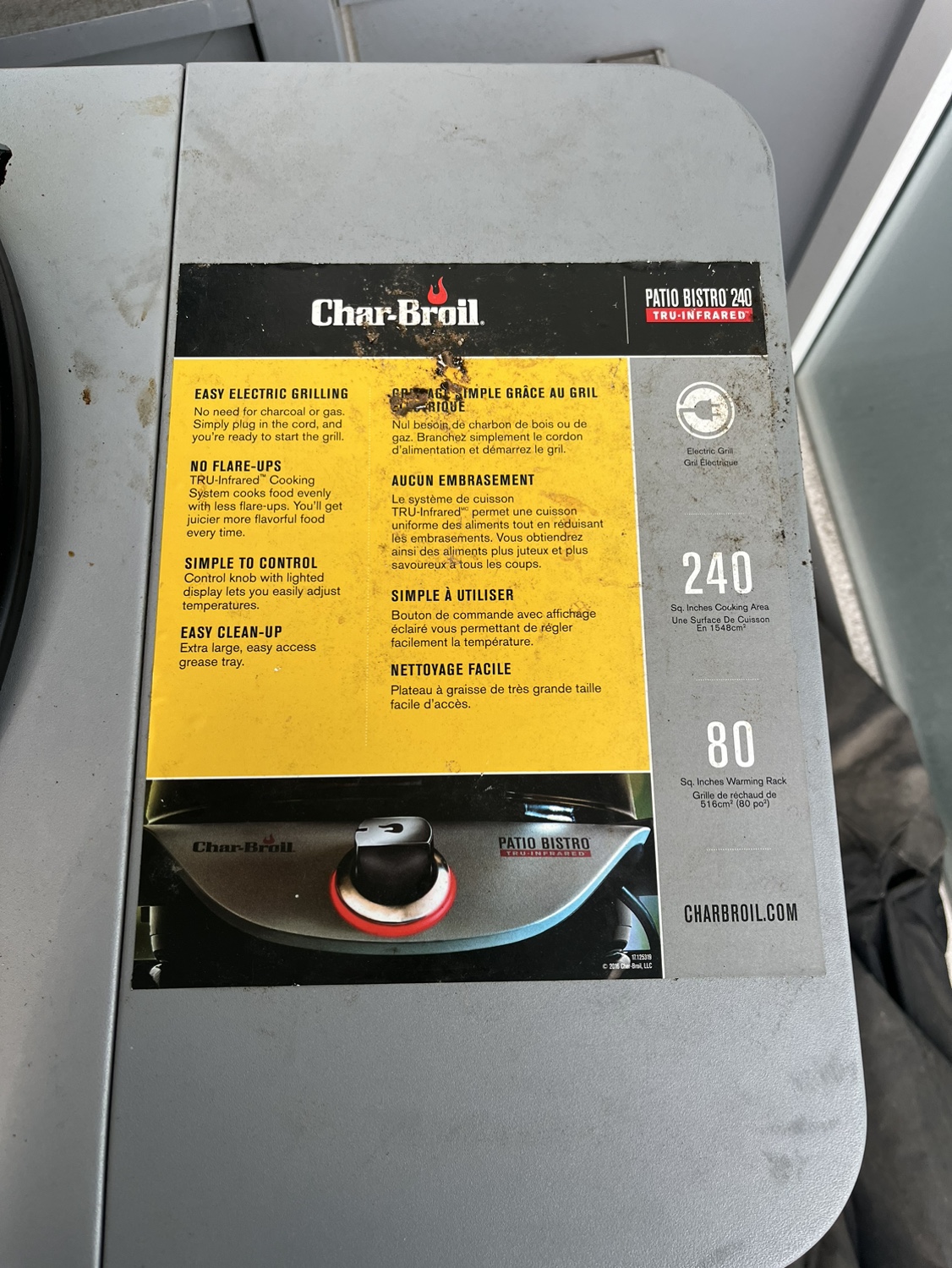 Charbroil Electric BBQ with coat - photo 4
