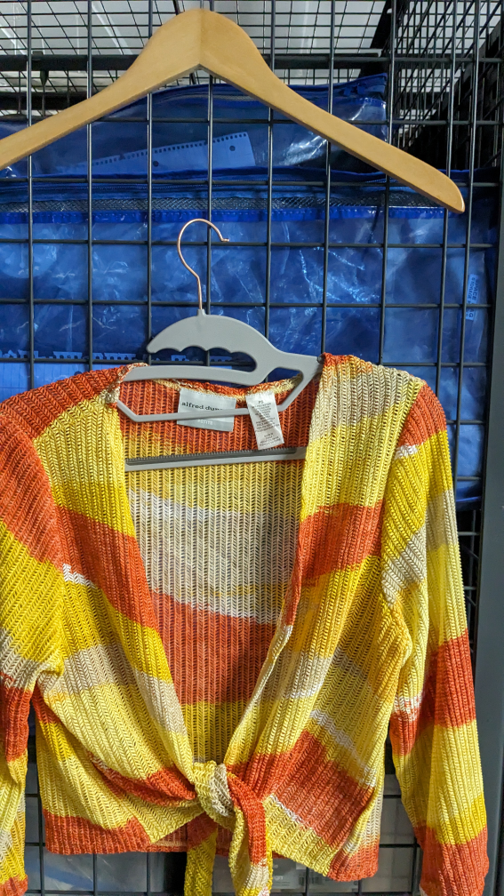 Multi color crop sweater petite small - photo 2