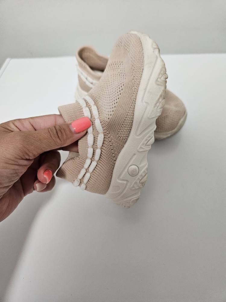 girl tennis image indicator(4)