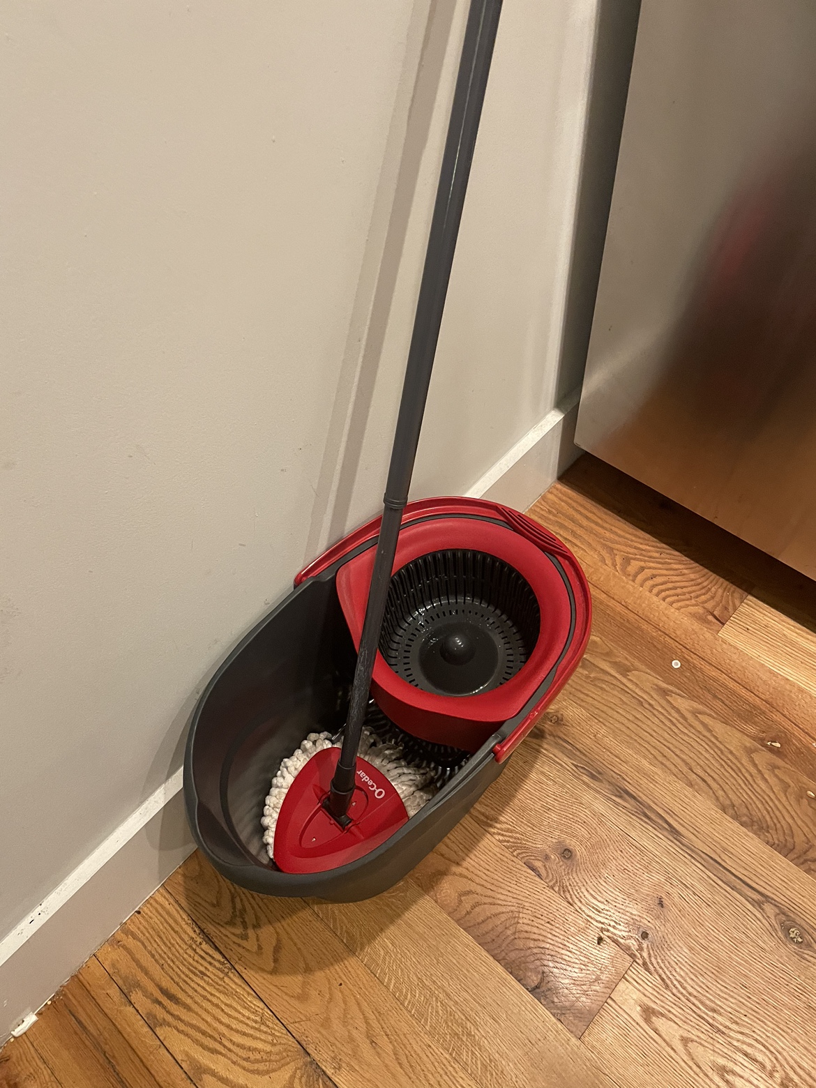 Cedar mop with bucket - photo 2
