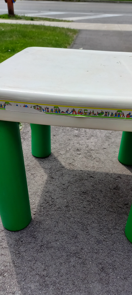 portable table for kids