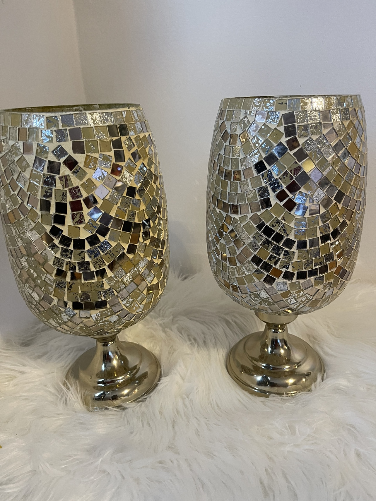 Vase x 2 image indicator(10)