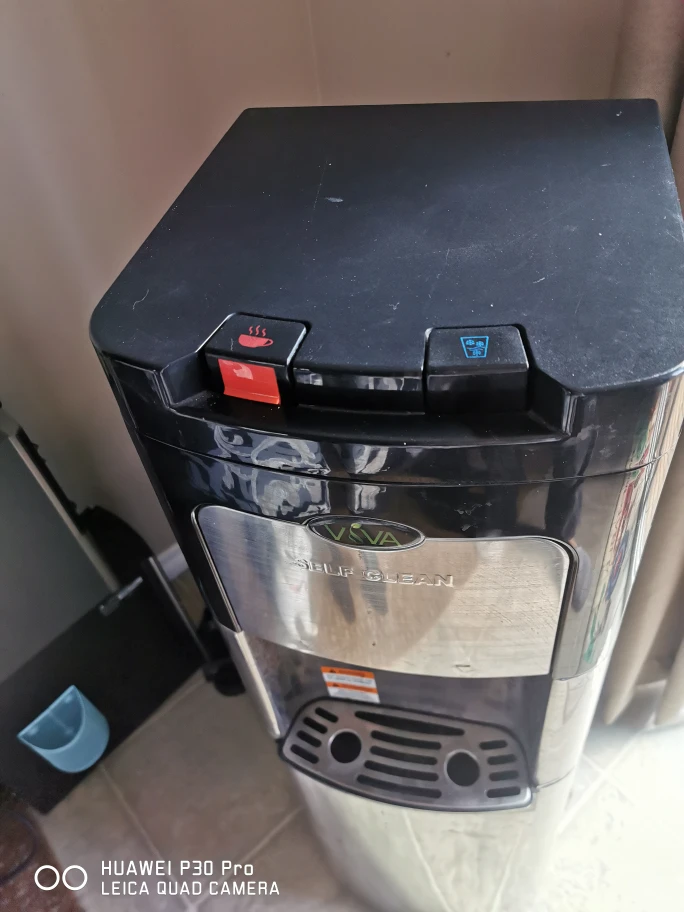 hot and cold water dispenser