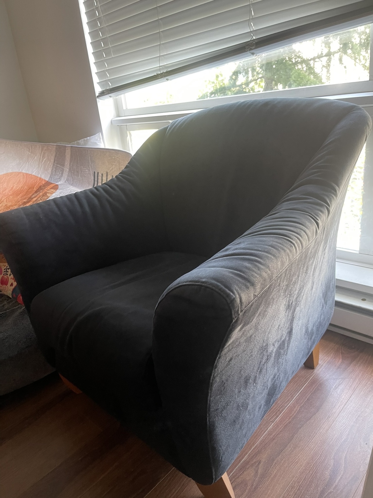 Black sofa chair