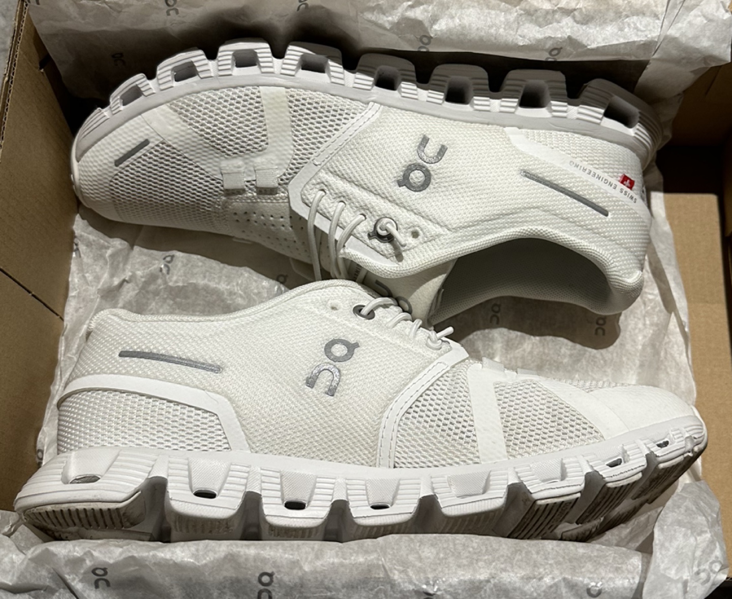 Cloud 5 womens shoes