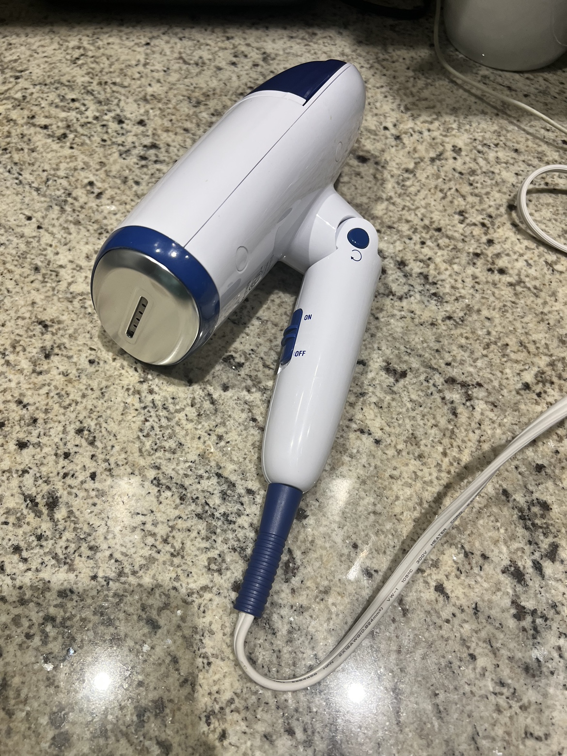 Conair Complete Steam Hand Held Folding Handle Garment Steamer - photo 3