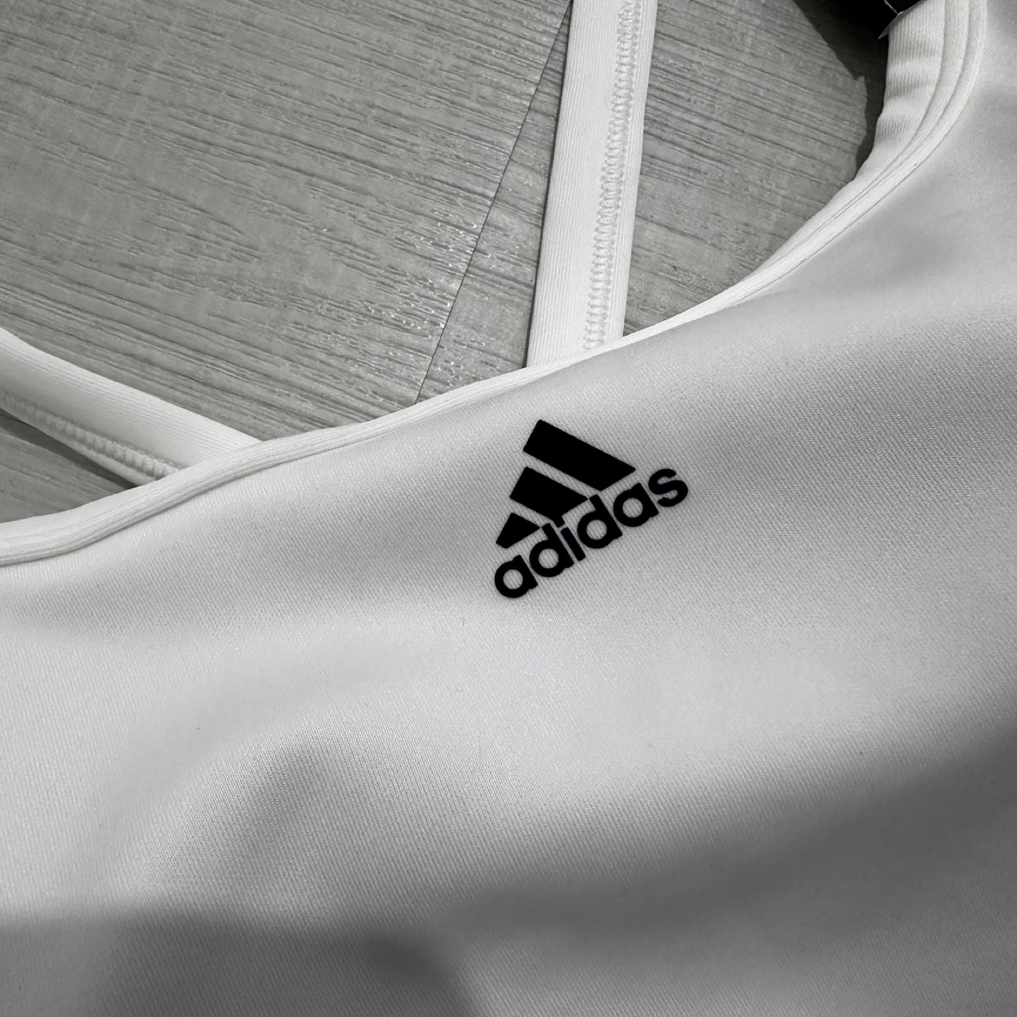 NWT Adidas Aeroreact Training Light Support Bra in White image indicator(3)