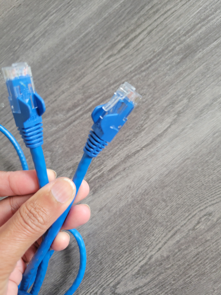 7 meters (22 ft) LAN cable image indicator(2)