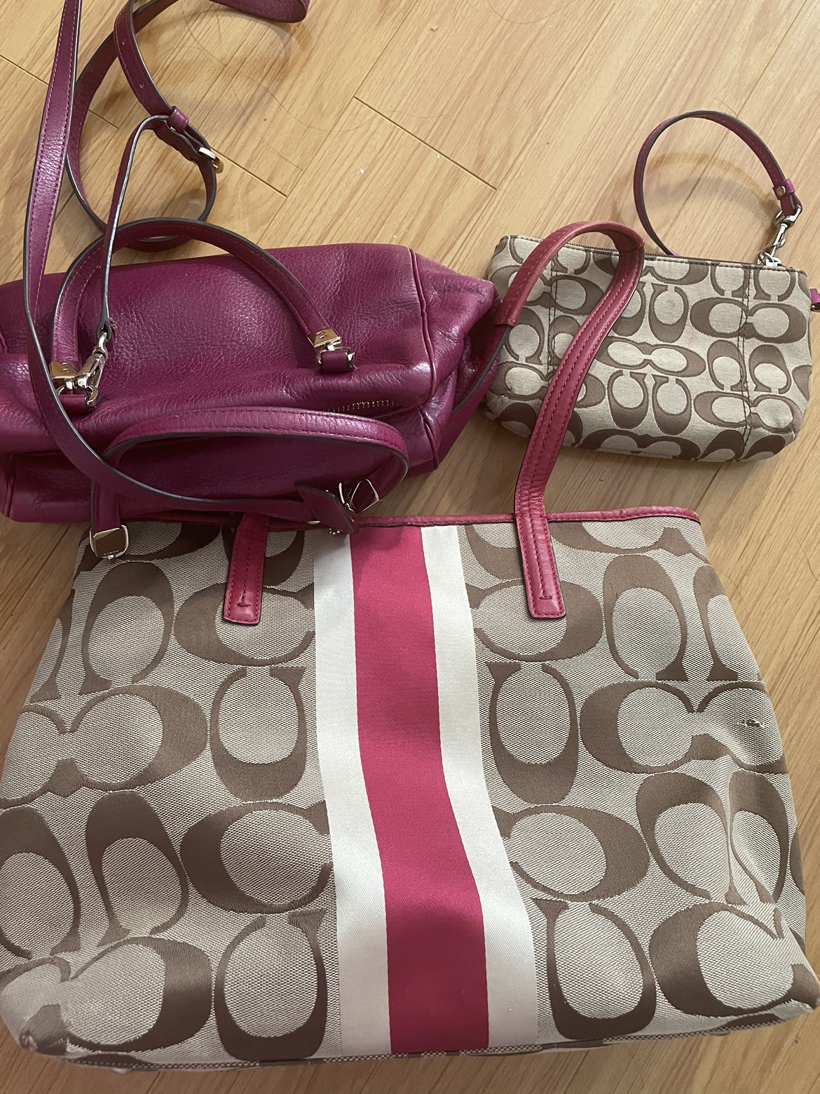 Coach handbags - photo 2