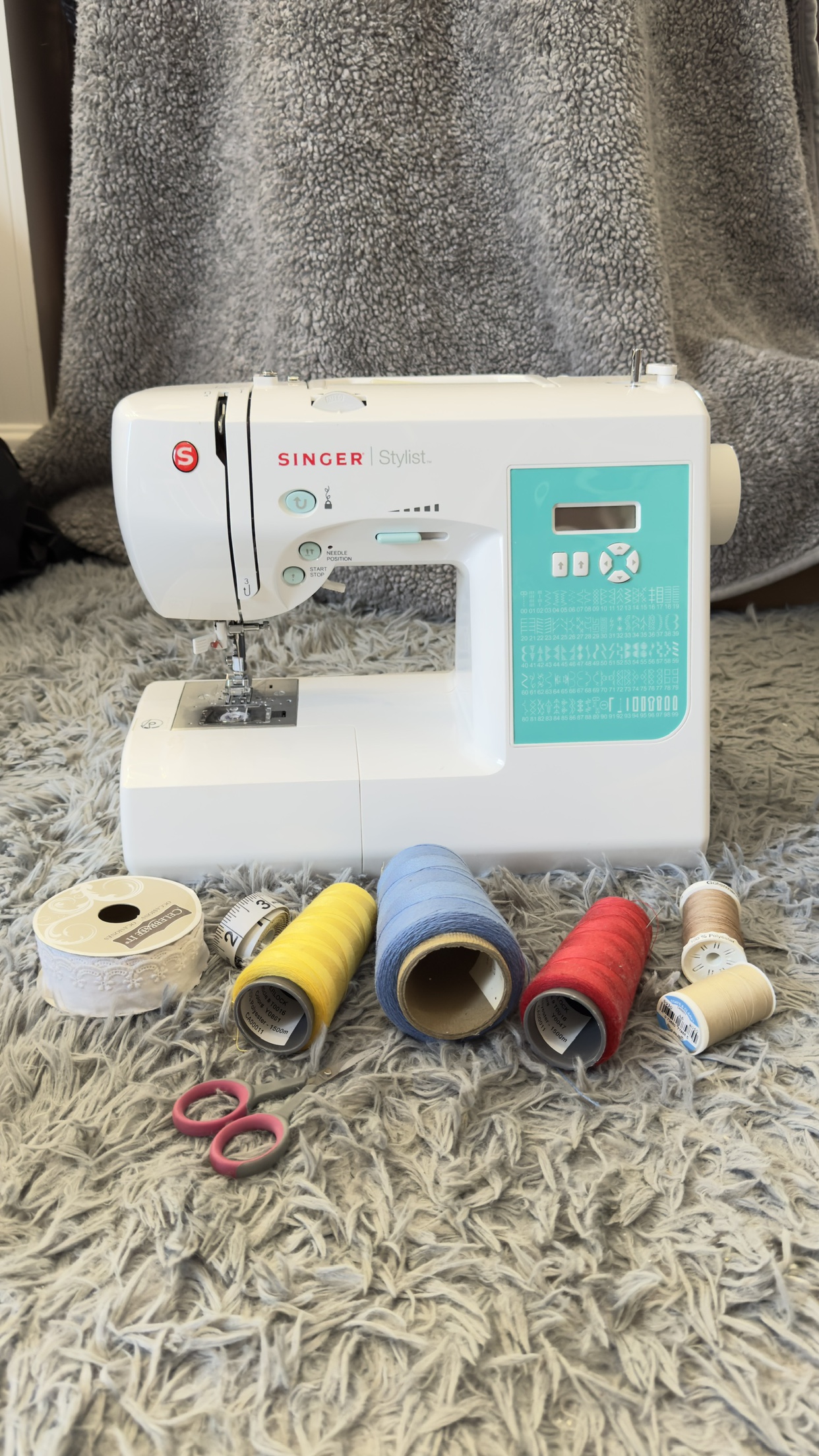 Singer Stylist Sewing Machine