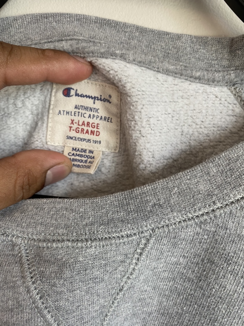 Champion Crewneck - photo 2