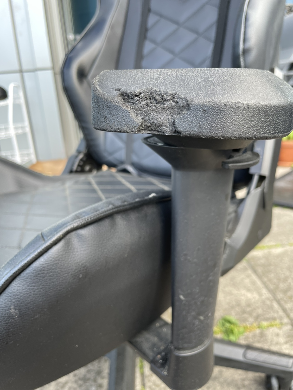 Gaming Chair image indicator(4)