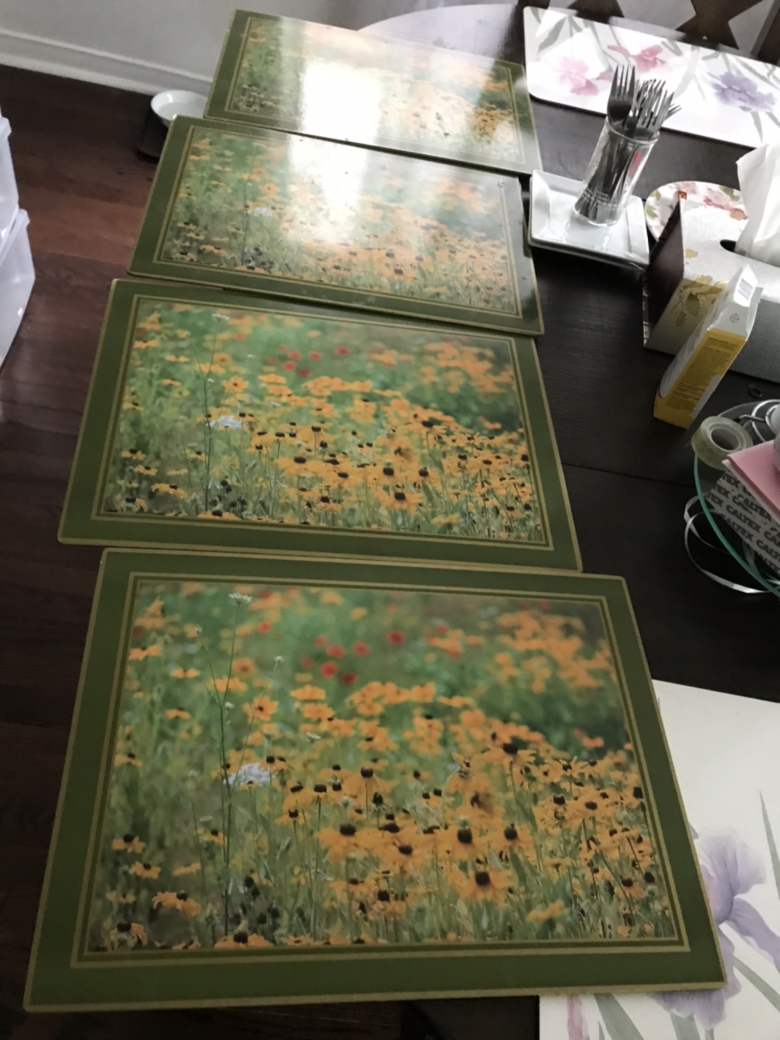 Table cover for eating