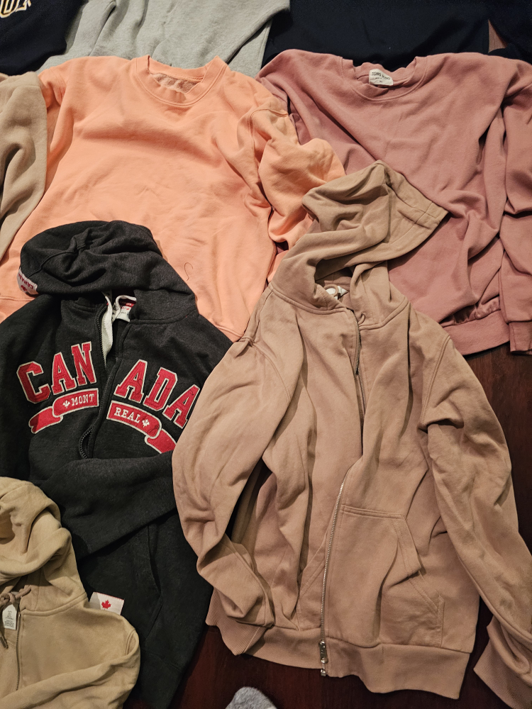 Women's hooded shirts and sweat shirts 14 pcs (most NEW) - photo 4