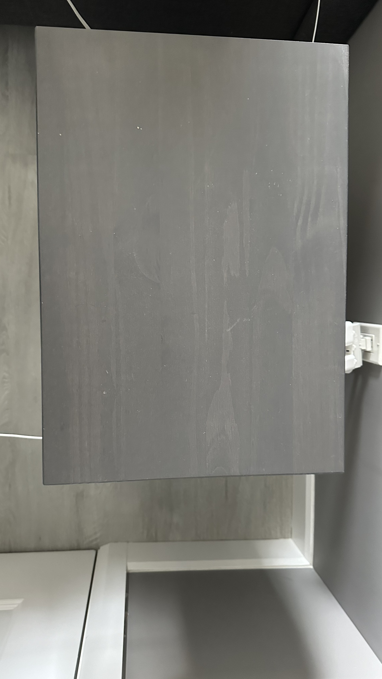 Ikea Hemnes bedside tables (2) - photo 2