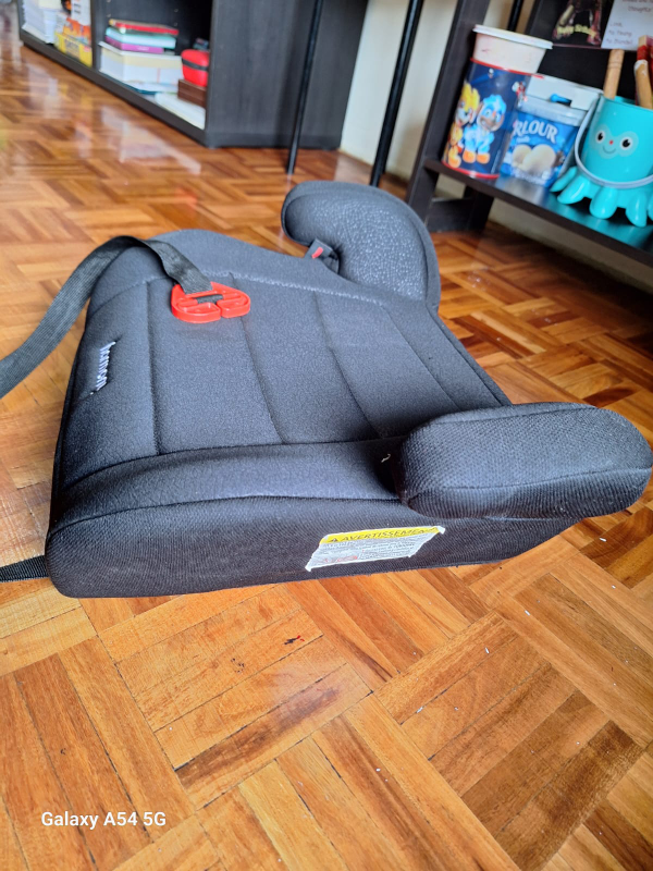 Booster seat thumbnail