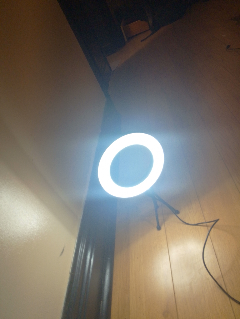 Ring Light - photo 2