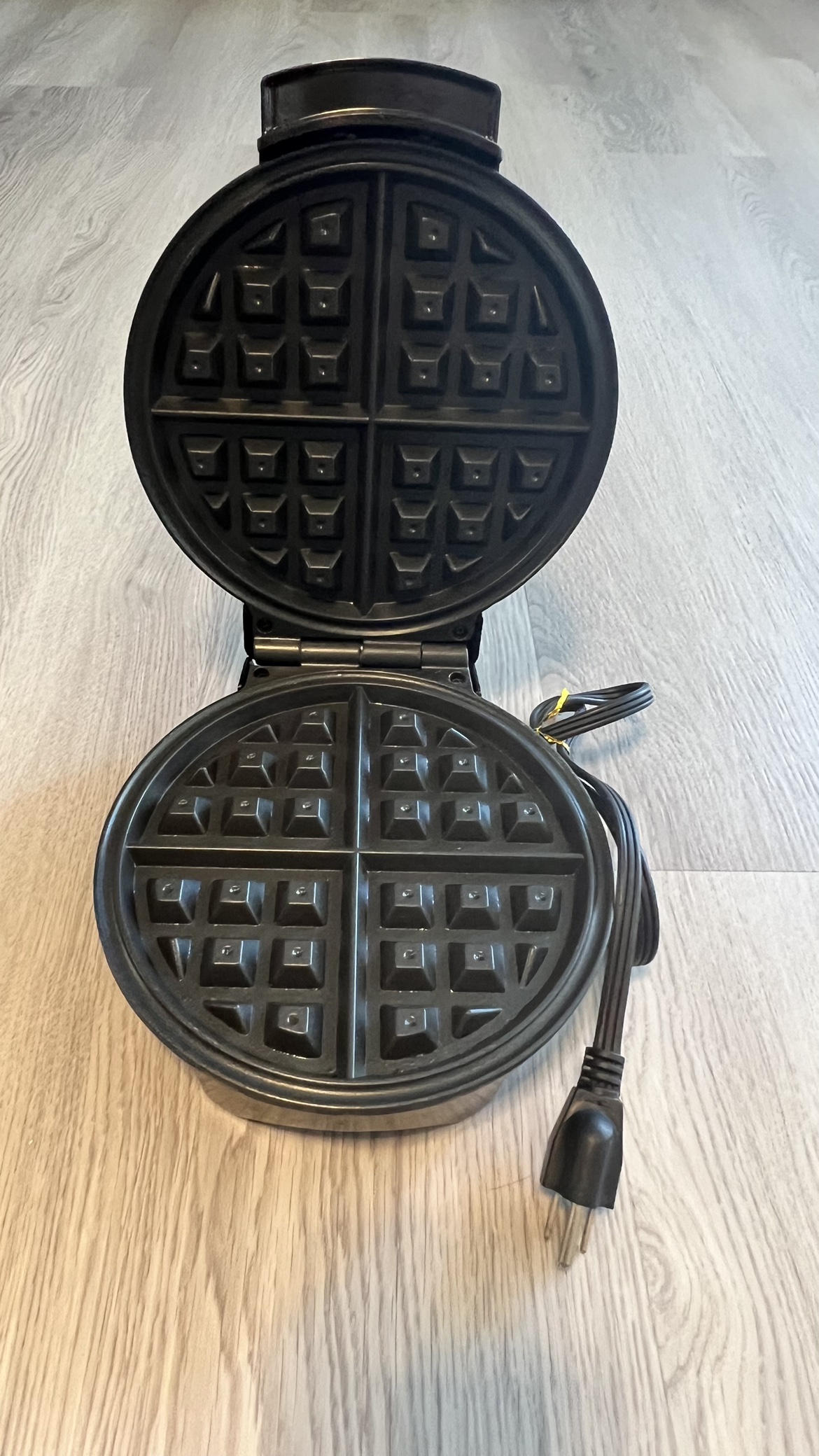 Waffle maker - photo 2