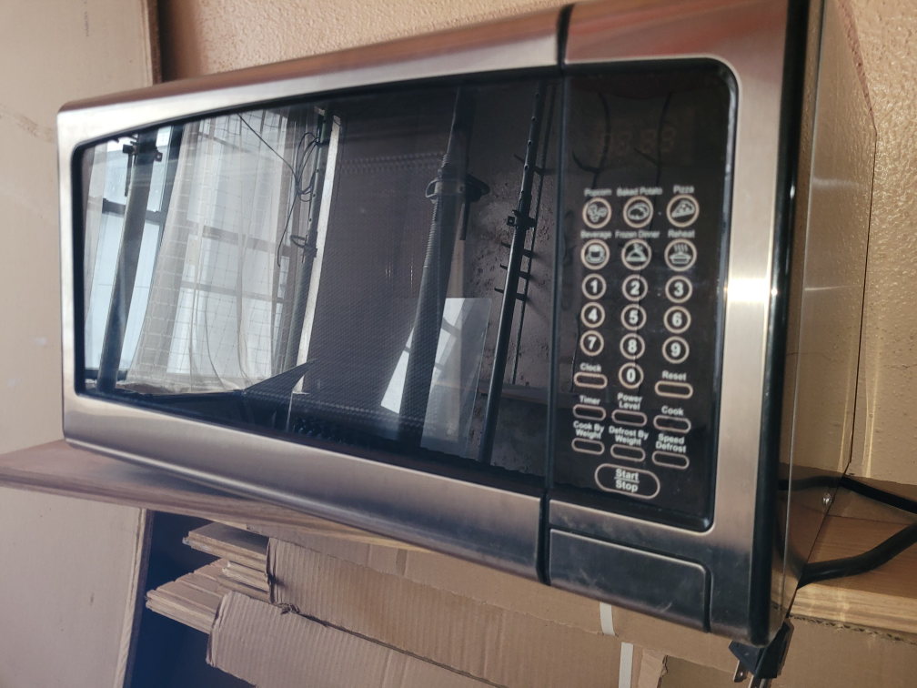 MICROWAVE OVEN 1000W
