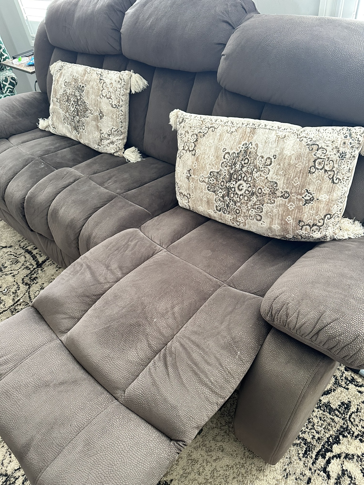 Sets of sofas