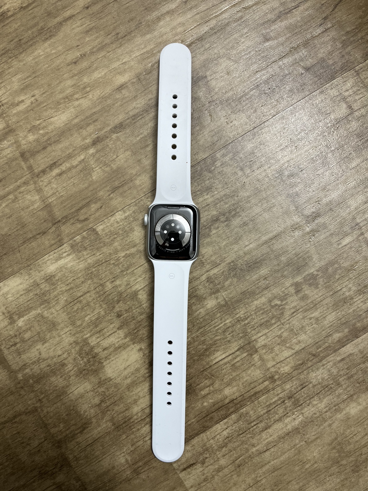 Apple Watch Series 6 40mm Silver - photo 2