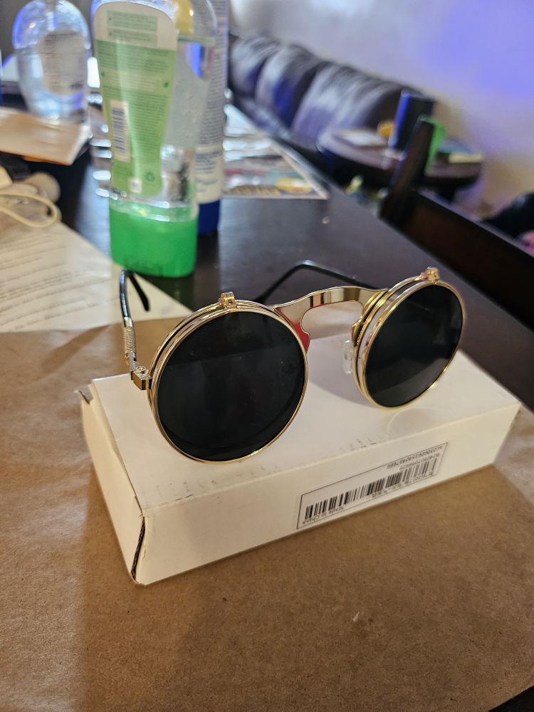 Retro Sunglasses - photo 3