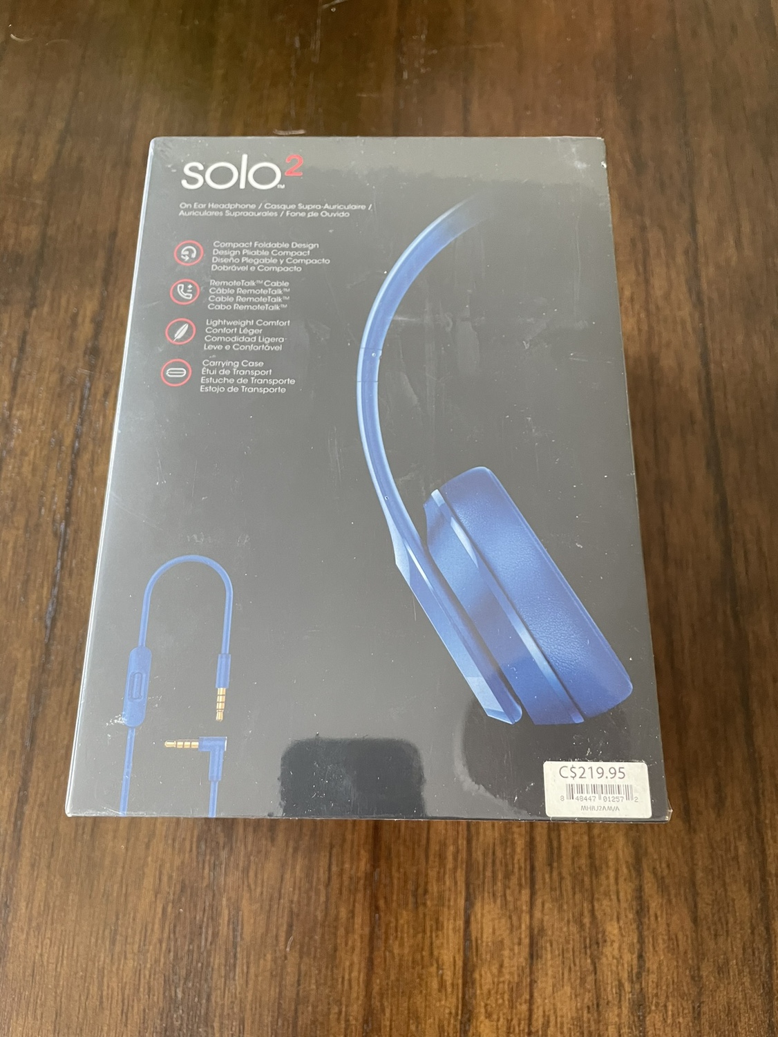 Beats Solo headphones brand new - photo 2