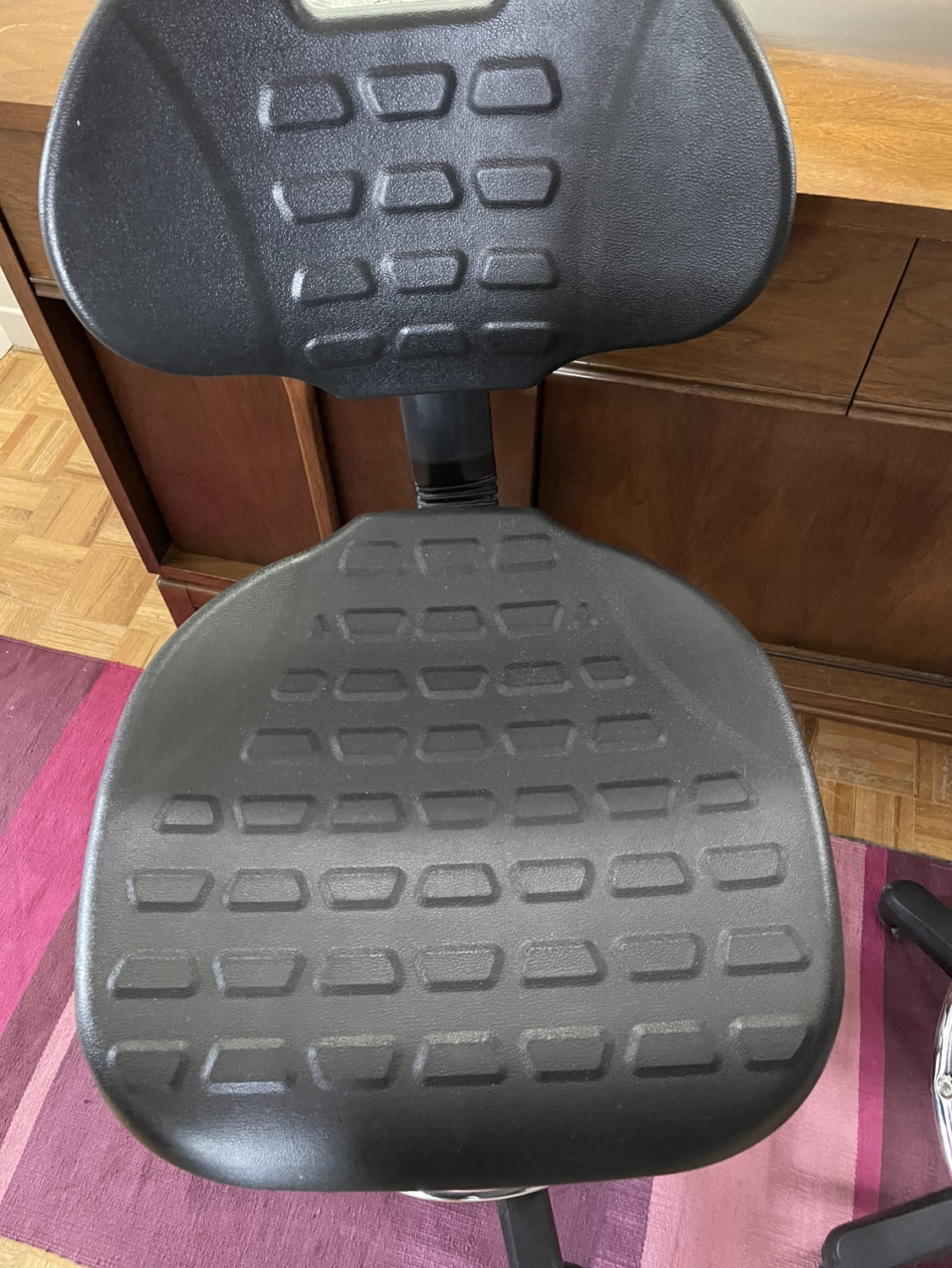 ULine height extendable Work Stool - photo 5