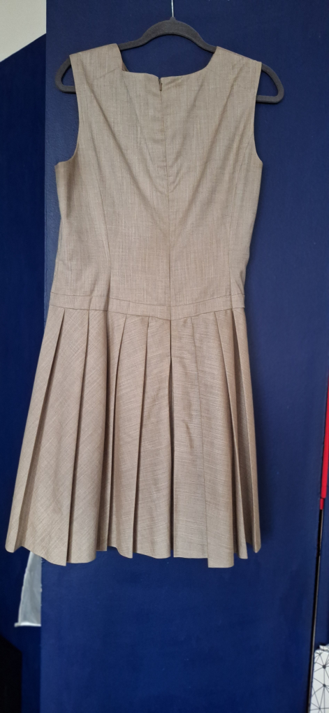 Anne Klein - Dress image indicator(2)