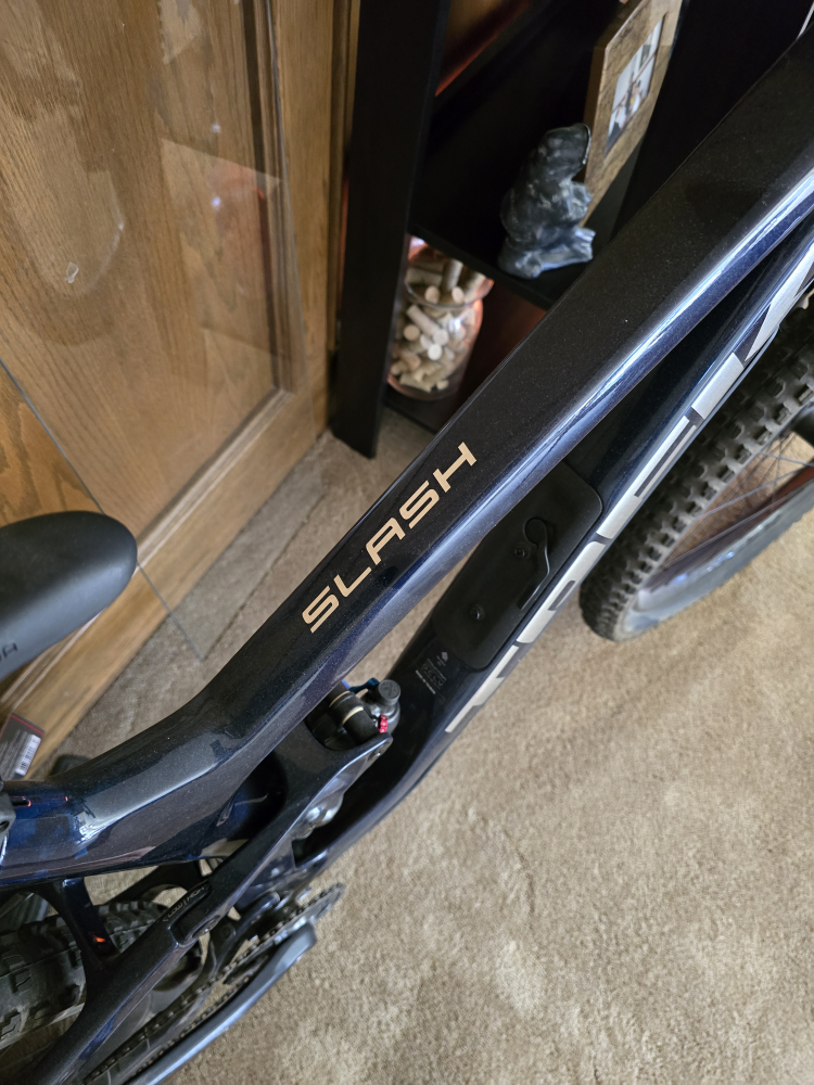 2022 Trek Slash 9.7 - photo 4
