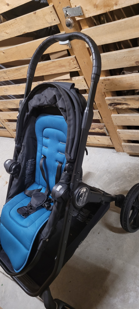 stroller - used, in very good condition