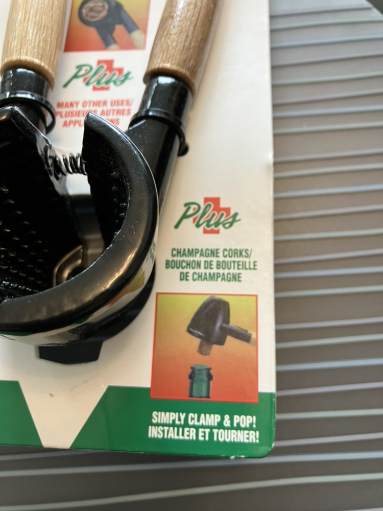 Nut cracker plus (new) image indicator(4)