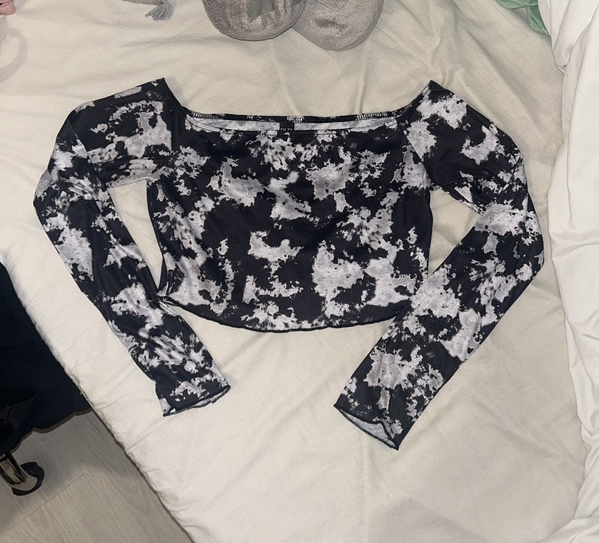 Pattern offshoulder summer top thumbnail