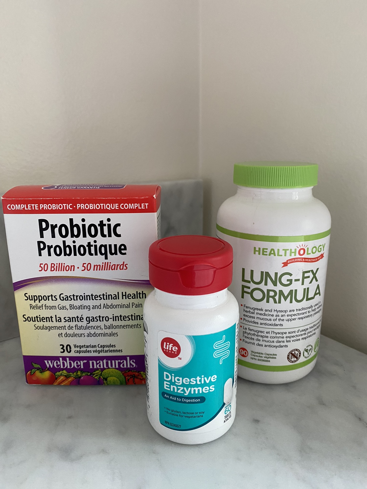 Probiotic, digestive enzymes & lung care. image indicator(3)