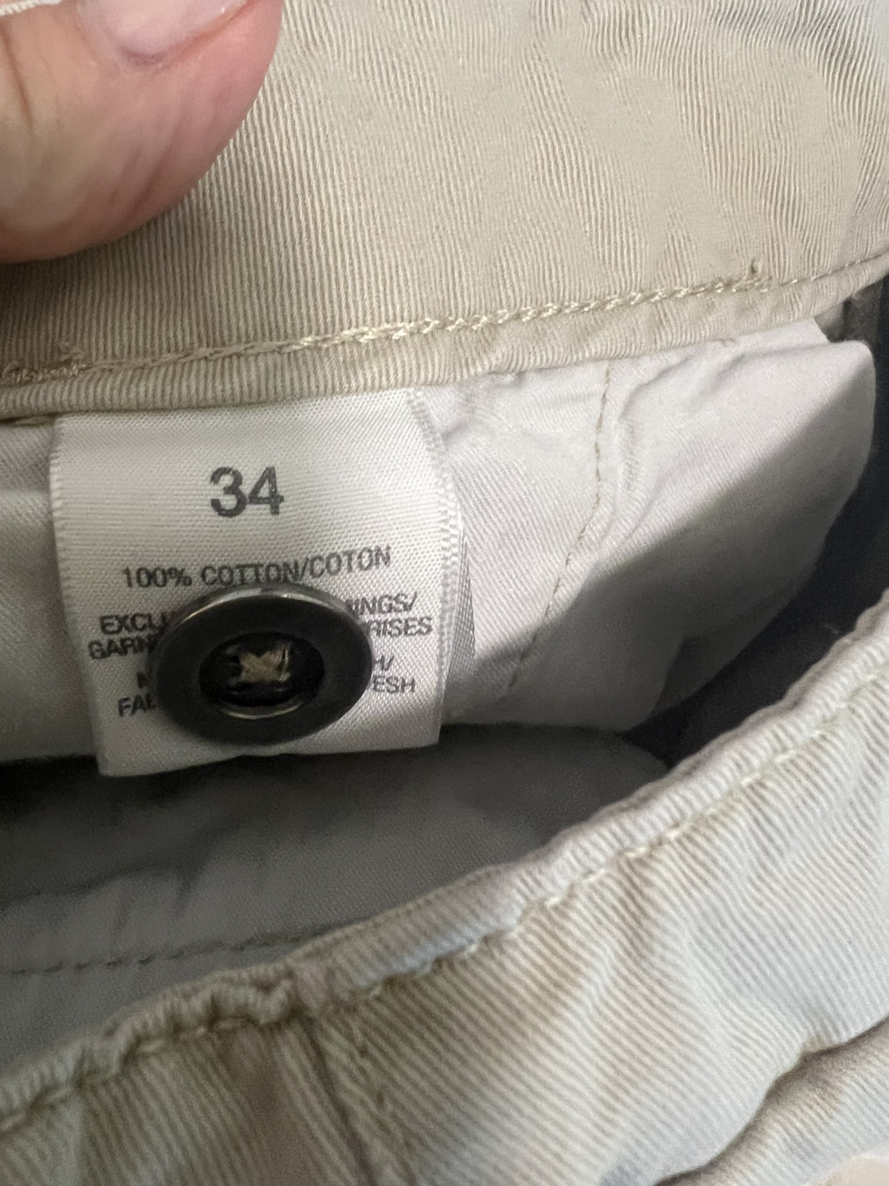 Mens surf shorts and cargo shorts image indicator(4)