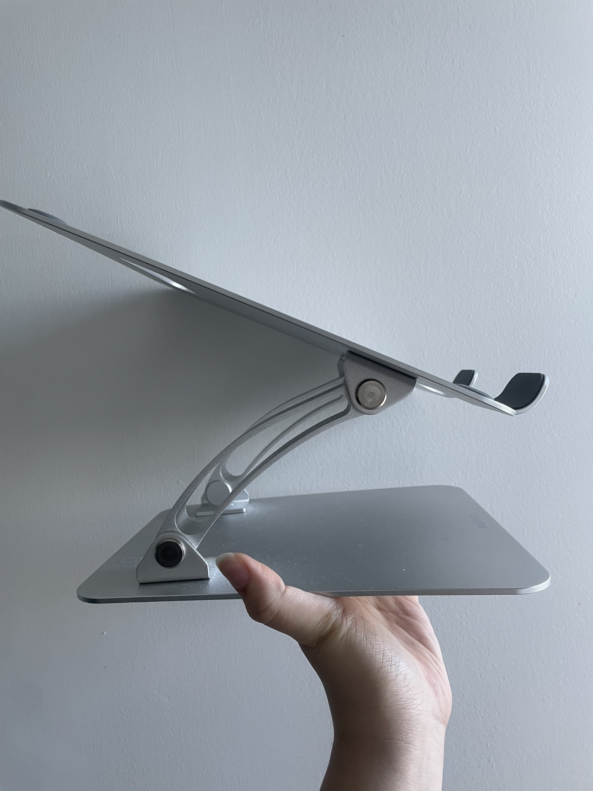 Laptop stand image indicator(2)