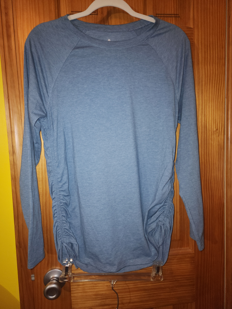 Womens long sleeve shirt image indicator(2)