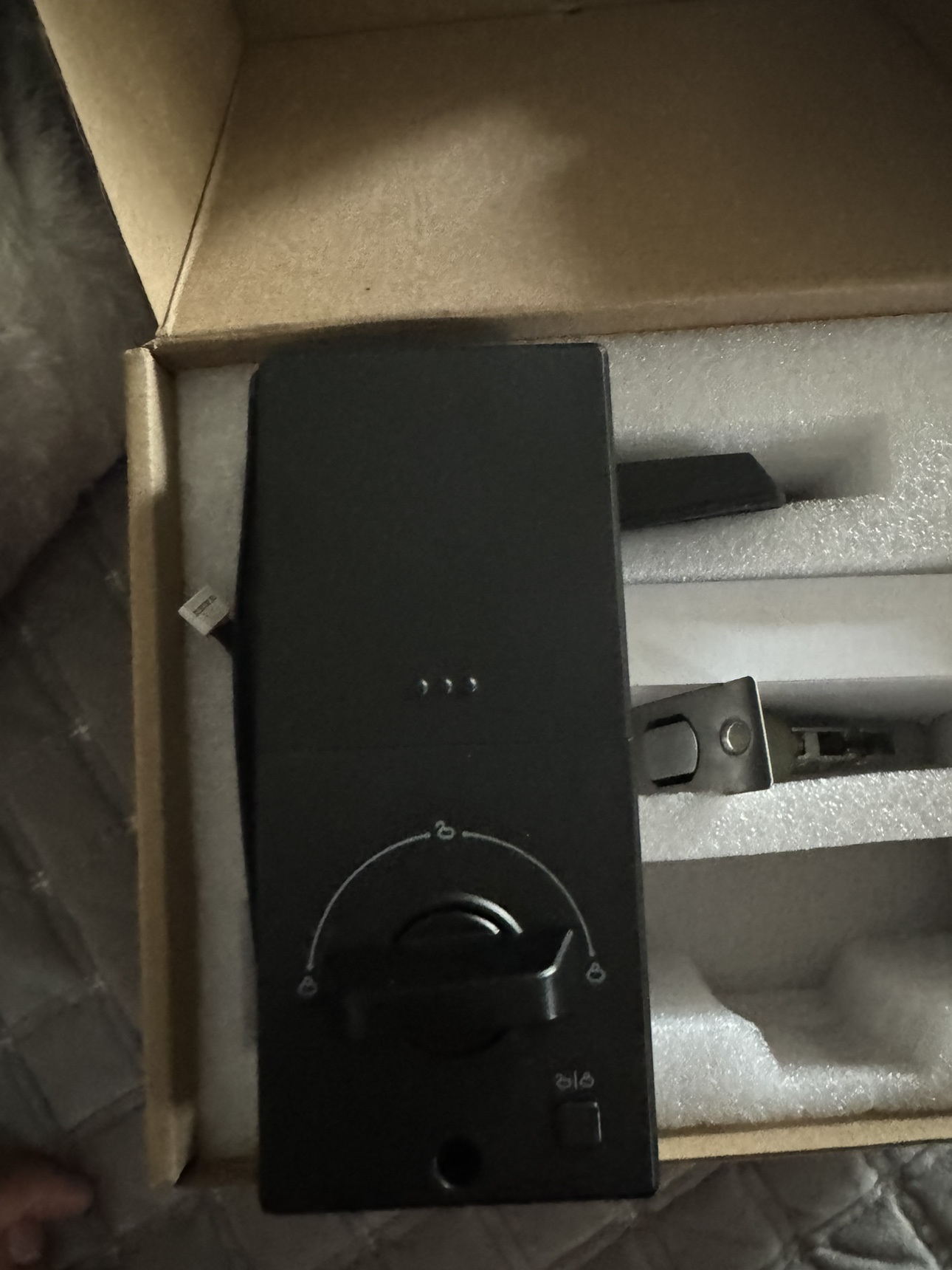 Smart door lock - photo 3