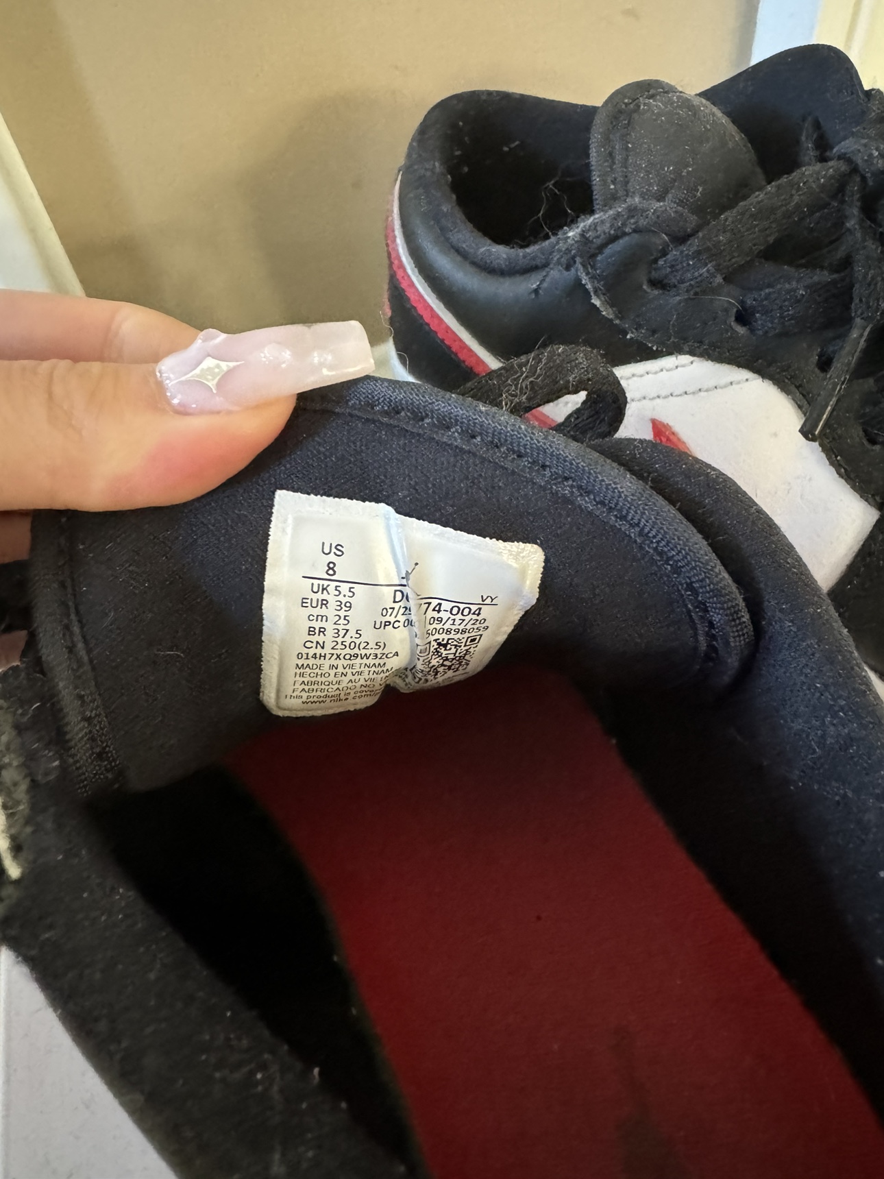 Jordan 1’s - photo 2