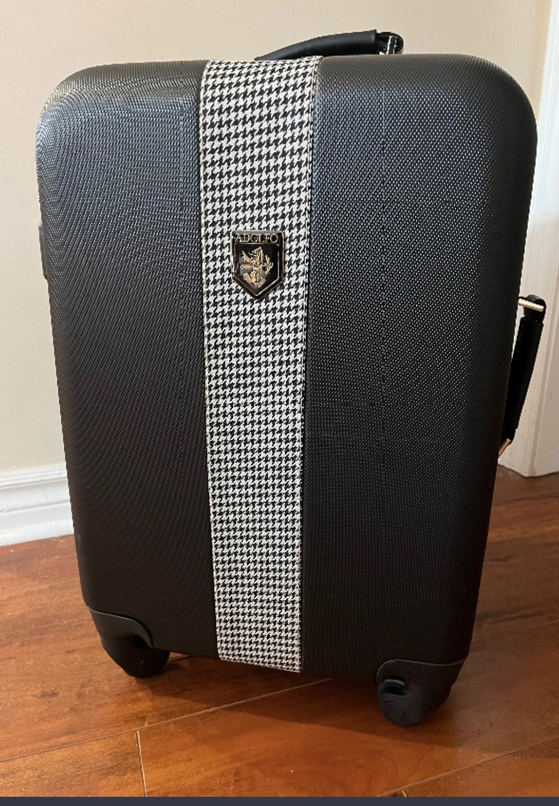 Carry-on luggage - photo 2