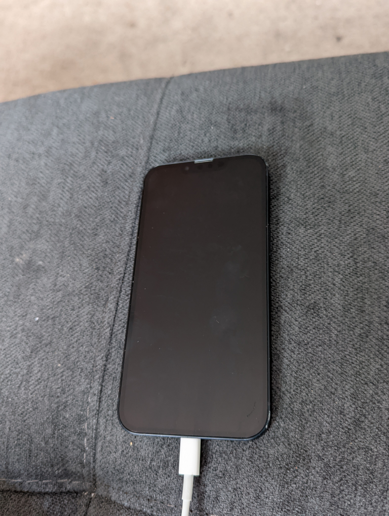 Apple iPhone 13 128GB Black Unlocked Original Battery 100% 🔋