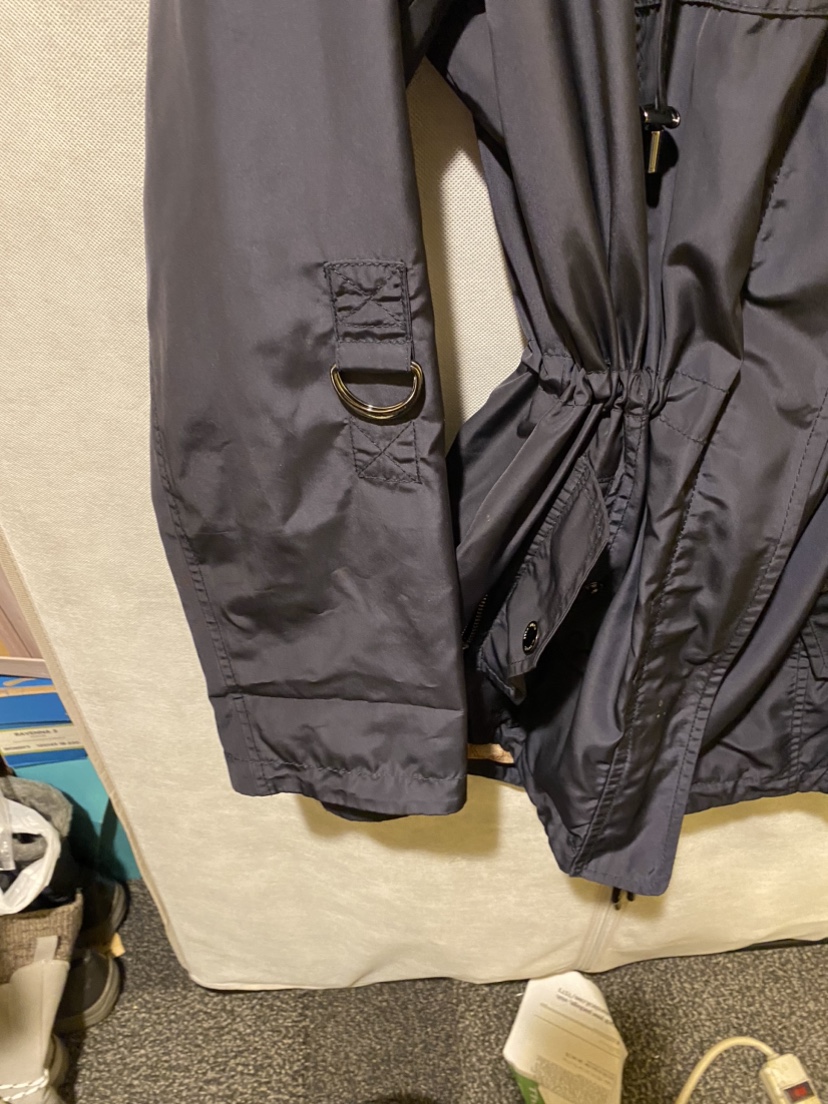 Like New Michael Kors rain coat/jacket - photo 5