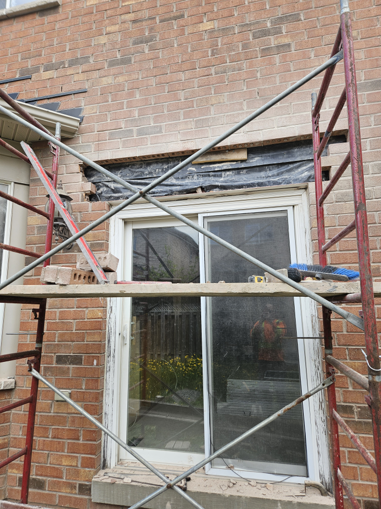 brick layer available for repairs - photo 3