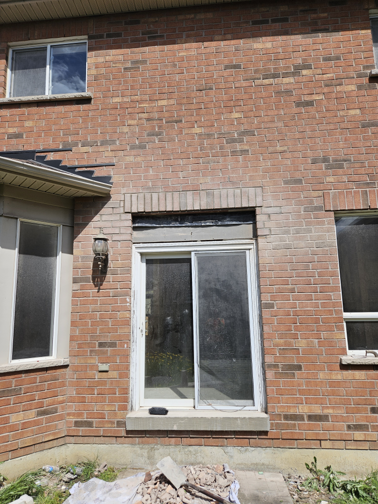 brick layer available for repairs - photo 4