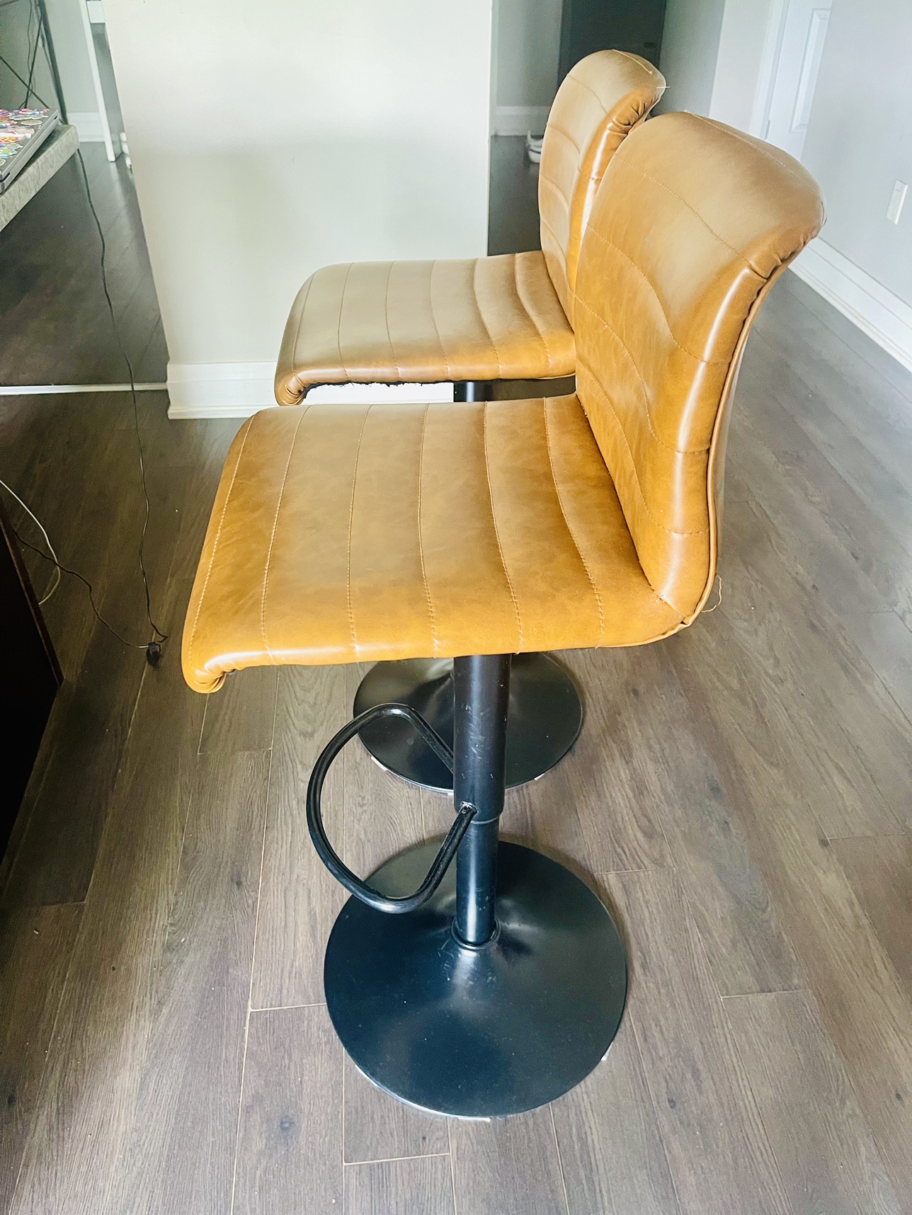 Bar stool - photo 3